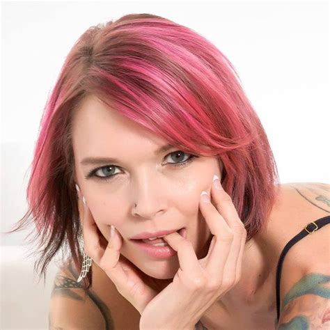 Before becoming an award-winning adult film star, <strong>Anna Bell Peaks</strong> was a Certified Public Accountant (CPA), after completing her Masters Degree in Accounting. . Anna bell perks